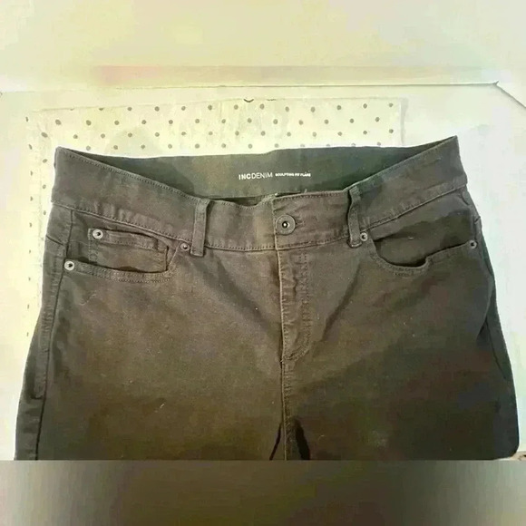 Size16/33 INC Black Denim Flare Leg Jeans rich black - Picture 5 of 12